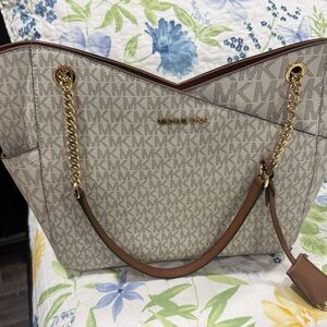 Michael Kors Cream and Gold Shoulder Bag with Monogram Print